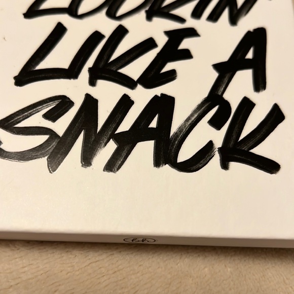 Looking like a snack❤️BH cosmetics eyeshadow palette - Picture 2 of 4